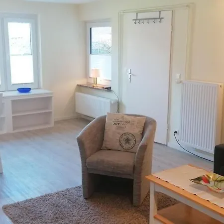 Dr-ross-str-14-schulzes-hues-3-eg-bungalow Apartamento