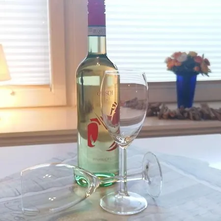 Apartamento Dr-ross-str-14-schulzes-hues-3-eg-bungalow